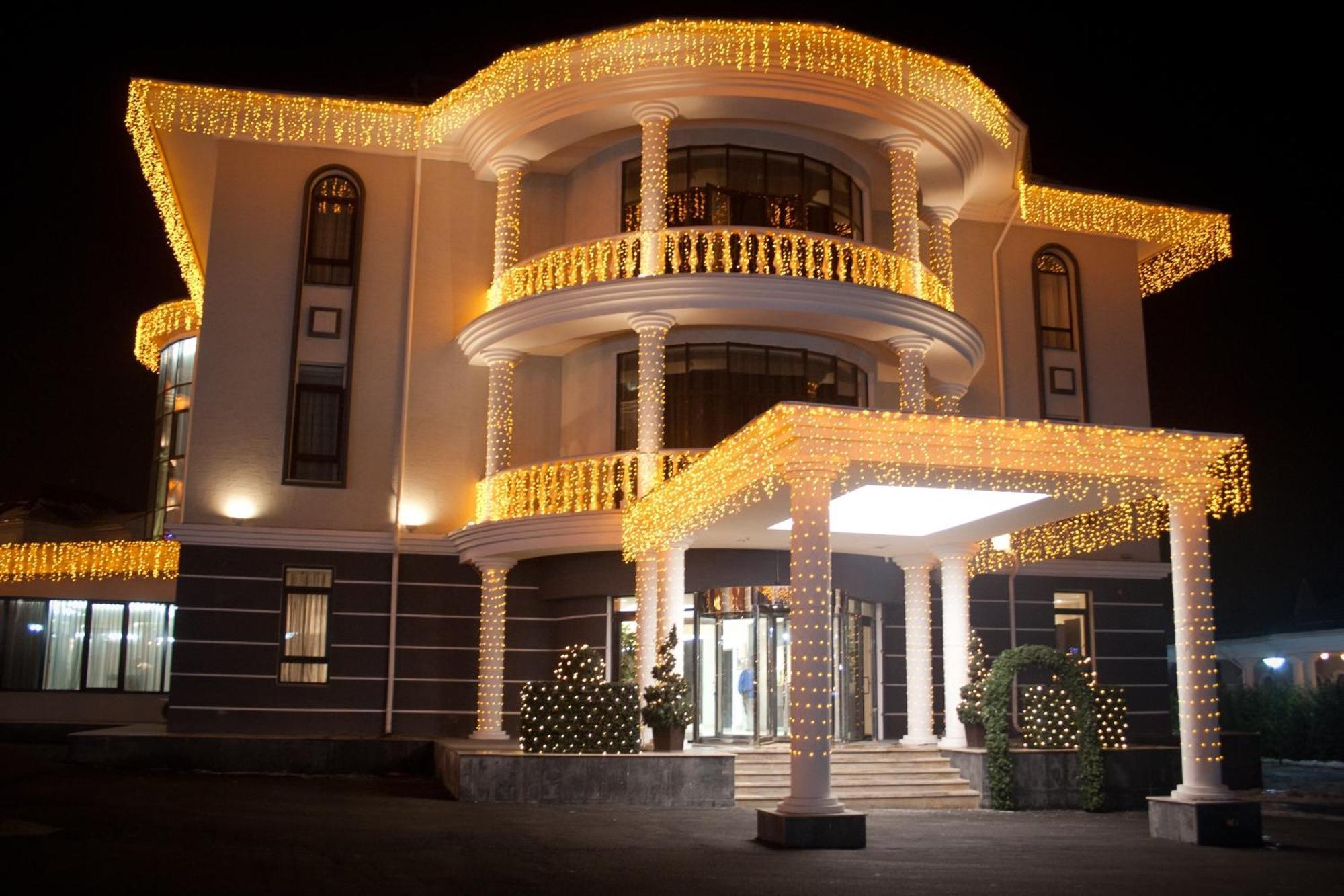 Donatello Boutique Hotel Almaty Exterior foto