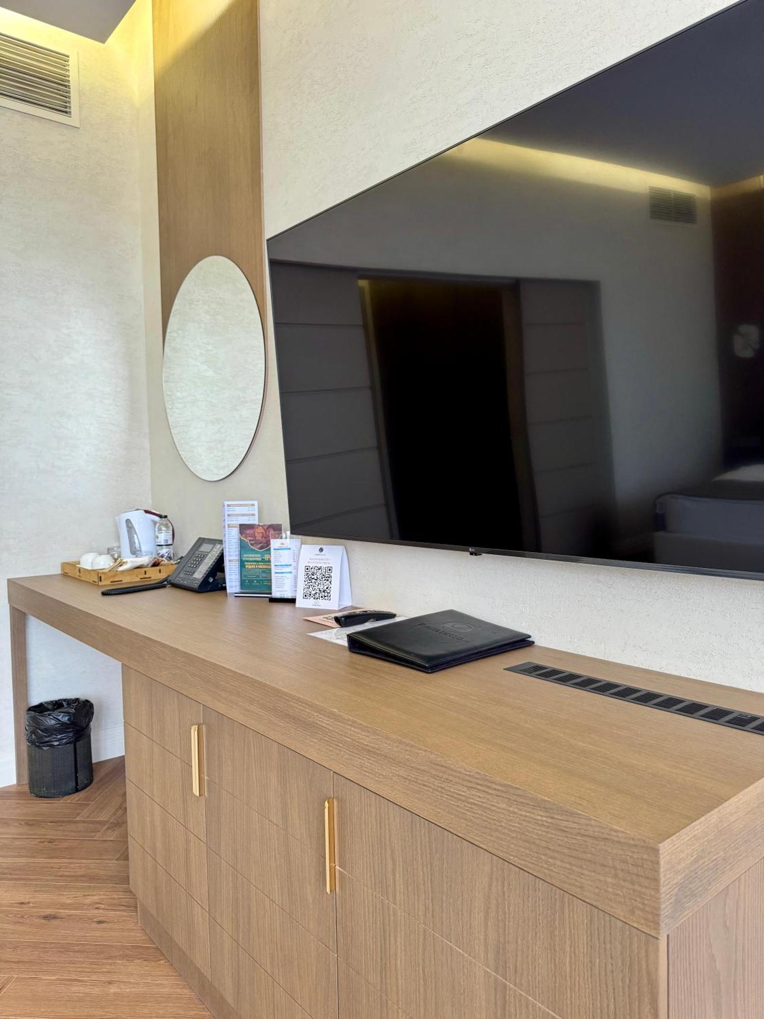 Donatello Boutique Hotel Almaty Exterior foto