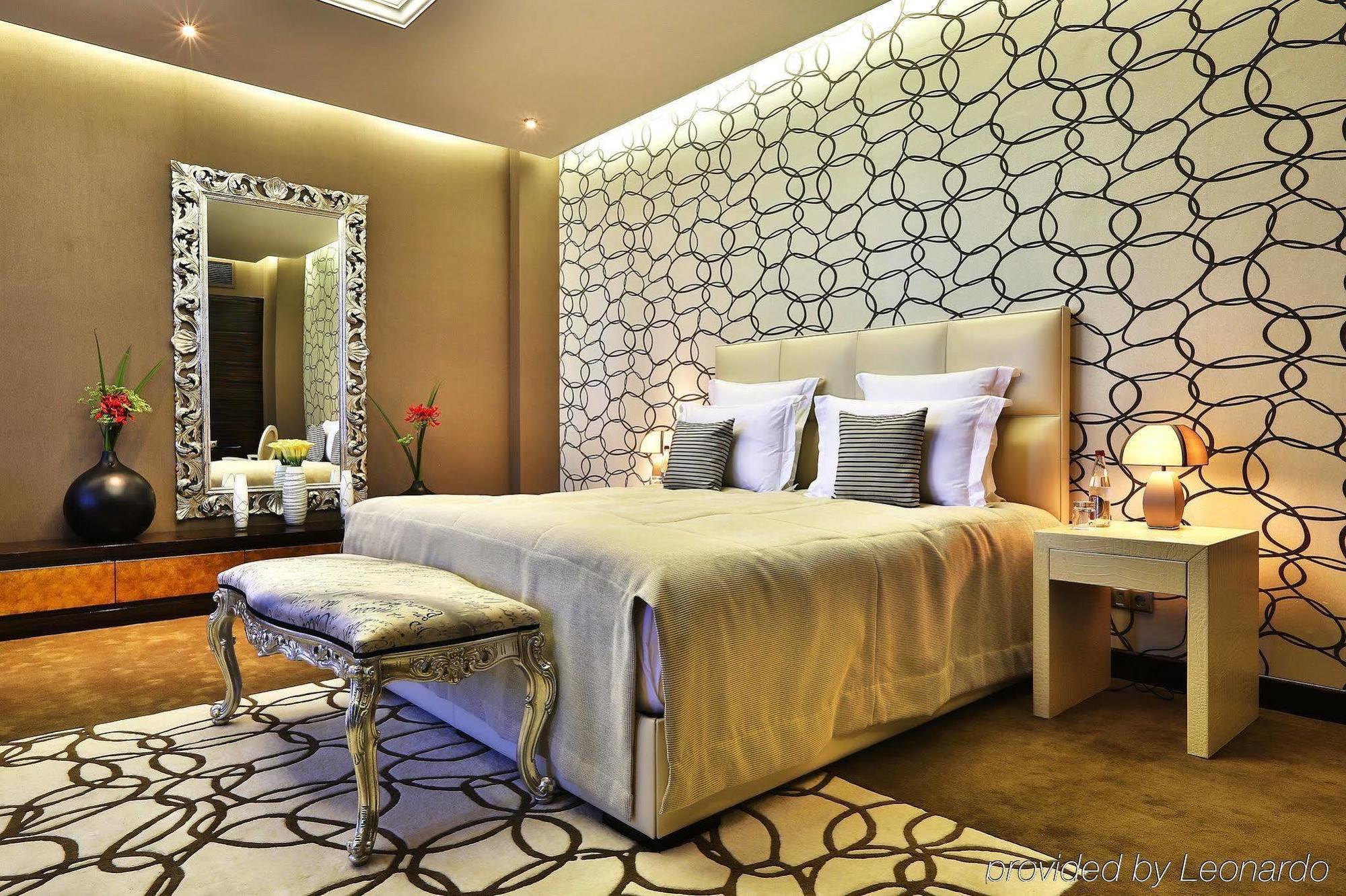 Donatello Boutique Hotel Almaty Exterior foto