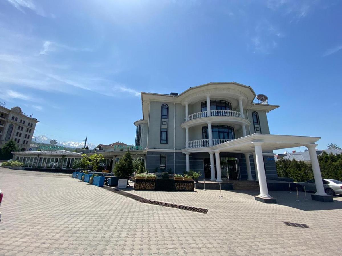 Donatello Boutique Hotel Almaty Exterior foto